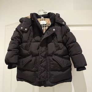 Burberry down puffer with detachable hood